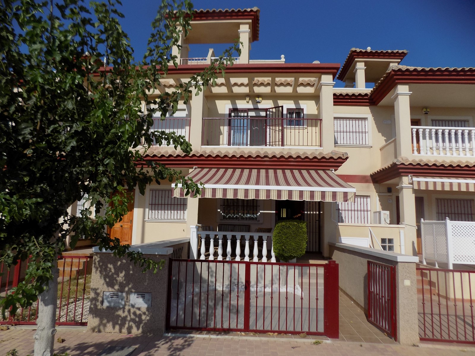 001 Kings Real Estate